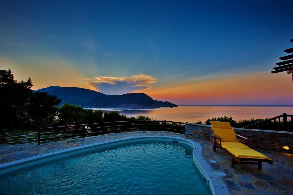 Porto Skopelos Villas Екстер'єр фото